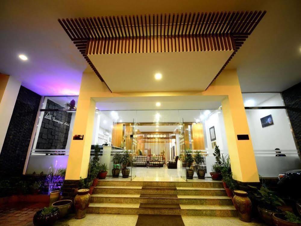 Uct Taunggyi Hotel Exterior foto